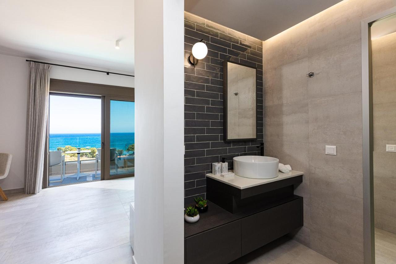 Lagoon Seaside Villa, Sumptuous Retreat,By Thinkvilla Pánormos エクステリア 写真